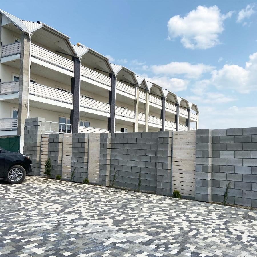 Lazurit Family Hotel Lazurne Ngoại thất bức ảnh
